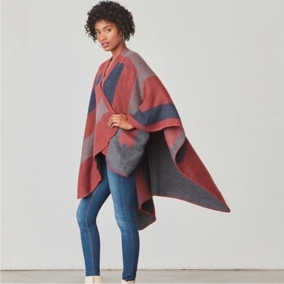 BB Dakota Mulberry Blanket Sweater Plaid Red Navy Blue - Picture 4 of 7